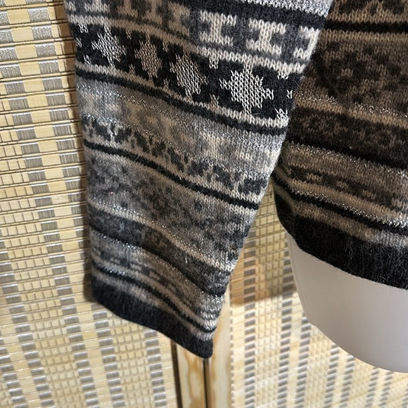 Appleseed's Gray White Metallic Silver Striped Knit Cardigan Sweater XL - Picture 9 of 16